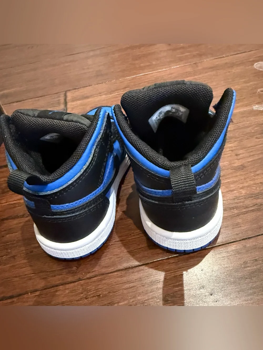 Jordan Kids High-Top Sneakers in Black and Royal Blue Size 5